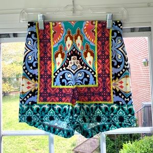 2/$10 Boutique High Wasted Pattern Shorts Small